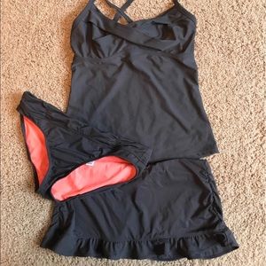 Athlete 3-piece charcoal swim set. 36D/DD
